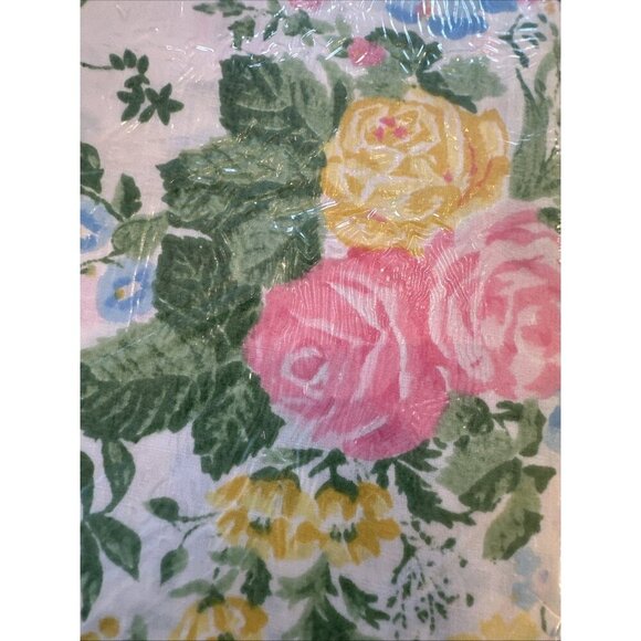 Lady Pepperell Pillowcases King Ivory Floral No-Iron Percale Set of Two 20 x 36 - Picture 5 of 6